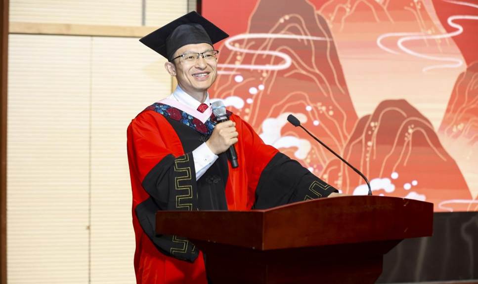 教师发言